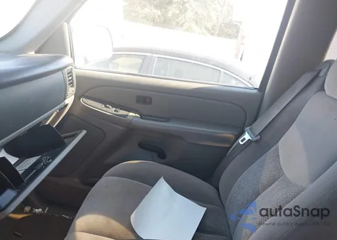 2005 Chevrolet Avalanche 1500 Z71 z USA, uszkodzony, nr VIN 3GNEK12Z65G206628